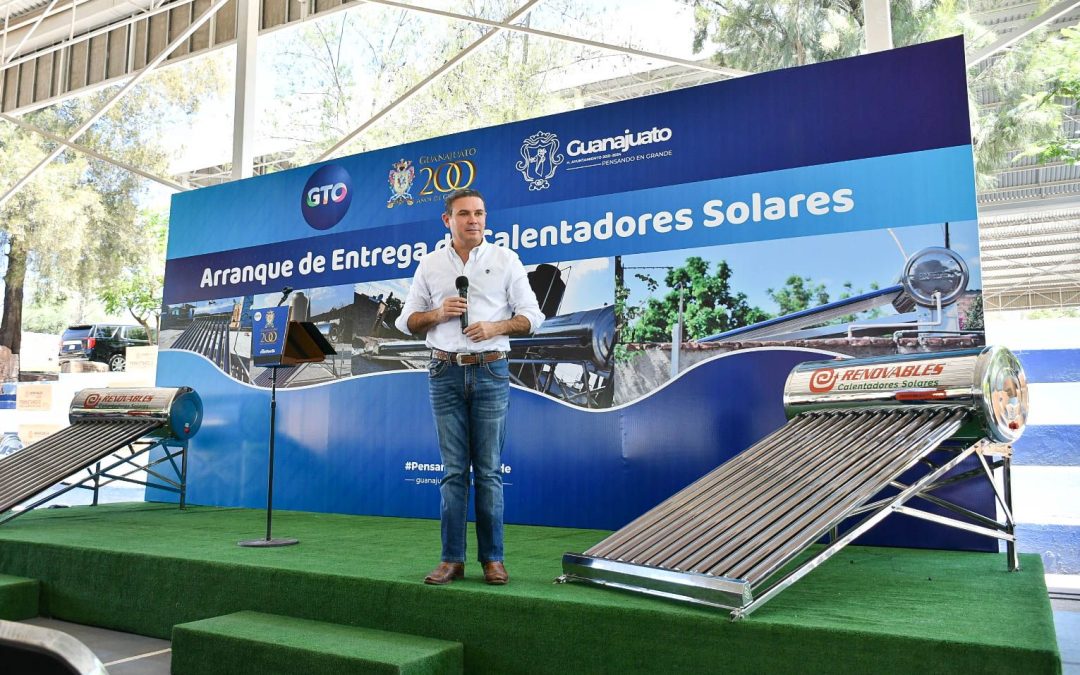 Deja Navarro huella de lo bien hecho con más de 10 mil calentadores solares